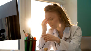 Saúde mental no trabalho: o que muda com a nova legislação?